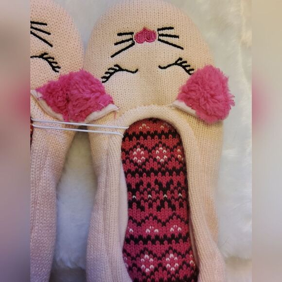 Embroidered Slippers & Sleep Mask Faux Fur Size XL NEW - Picture 3 of 10